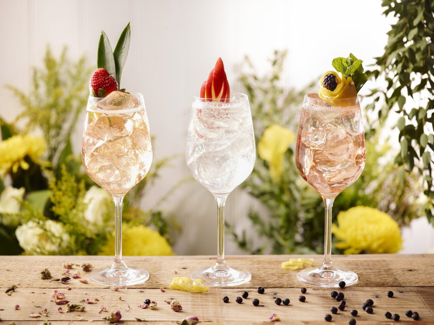 SIX FRUITY GIN COCKTAILS TO SIP IN THE SUN Sipsmith Gin