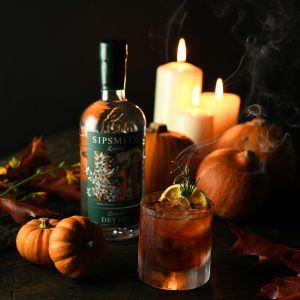 Halloween cocktail - negroni
